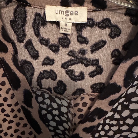 UMGEE Leopard Print Women's Top - Picture 4 of 4